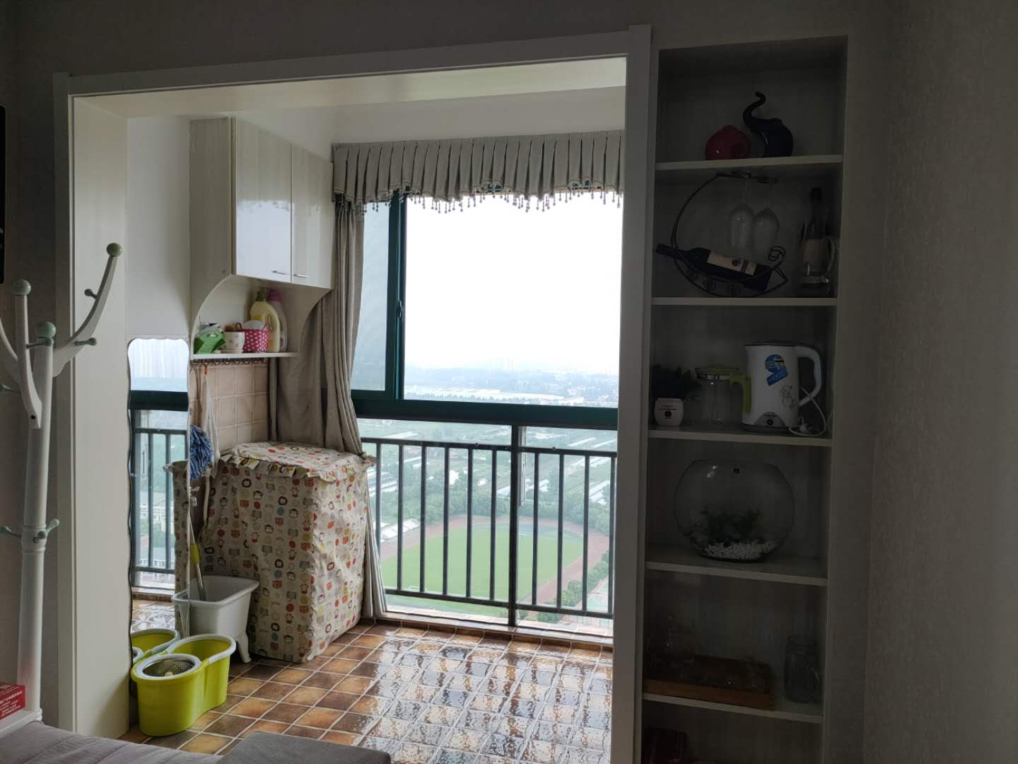 一中对面漫城林语精装一室一厅适合上班族和单身 满两年税少