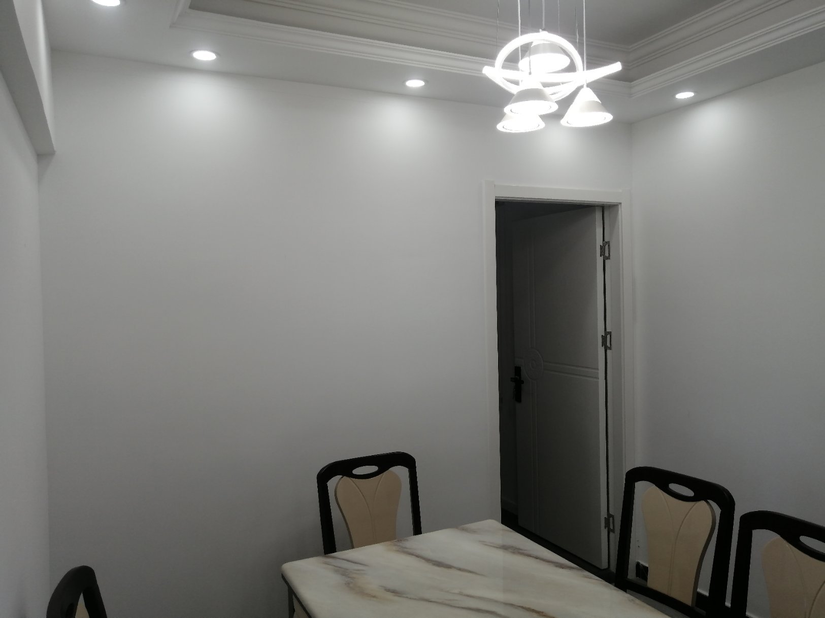 沔街口 润泽天下 精装3室2厅1卫 全新装修 看房约