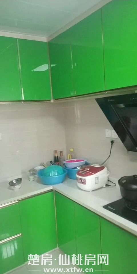 住房出租陪读小到初为佳，家电齐全，拧包入住