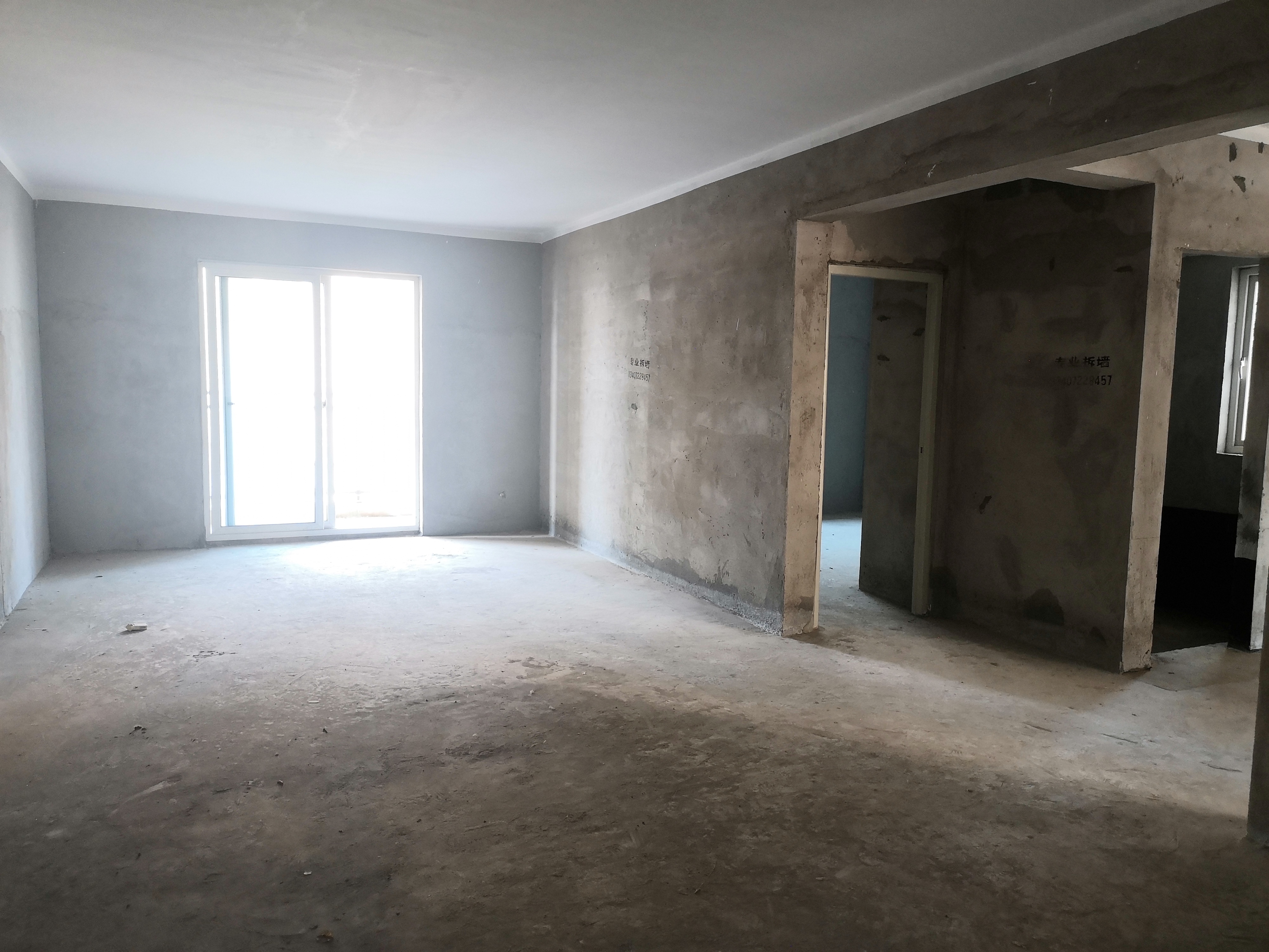 森林国际大三房每个功能间都大喜欢大三房的有钥匙看房好楼层有证