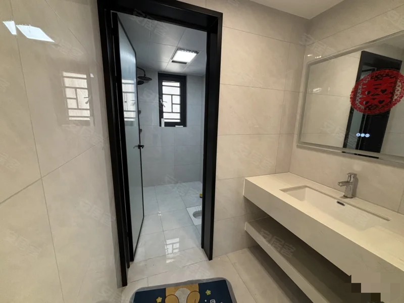 101，降价了，优质好房，​城西满庭春七期，电梯好楼层，全新装修一天未住​诚心出售