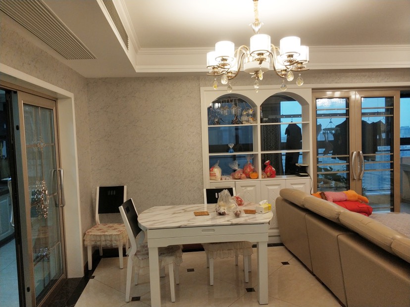 福星城精装修大3房，看房约