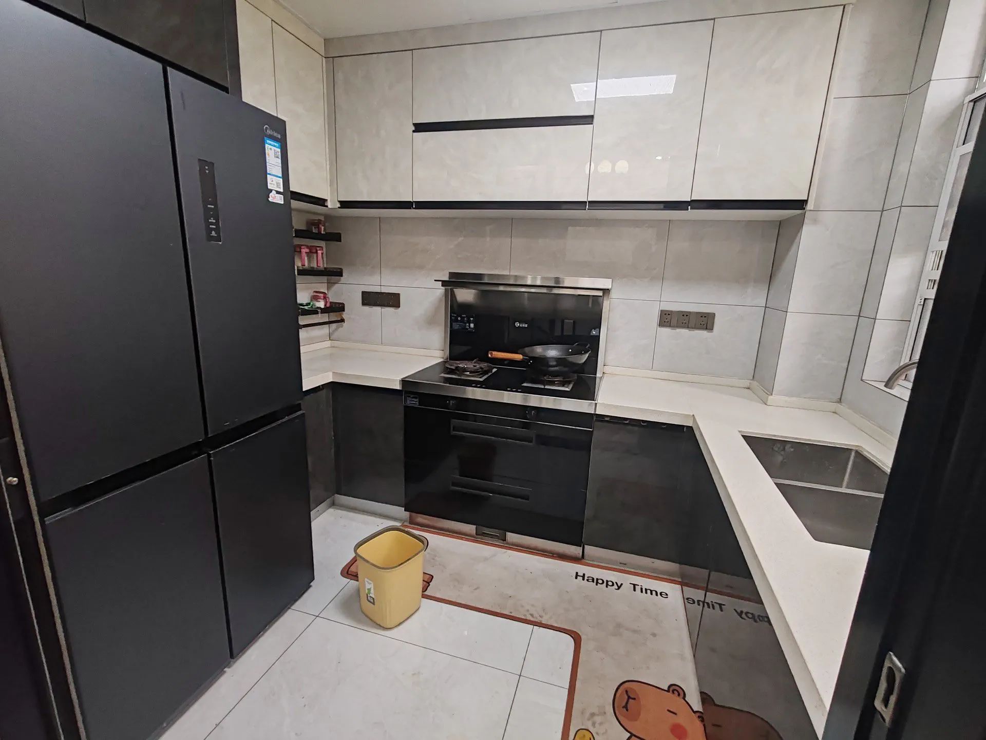 城南，沔阳．清华园，，精装3房2卫，洋房，拎包入住，证满二