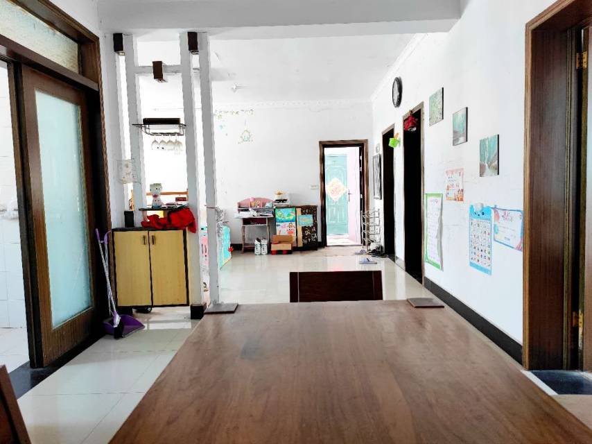 仙小旁【不用过马路安全抵达】