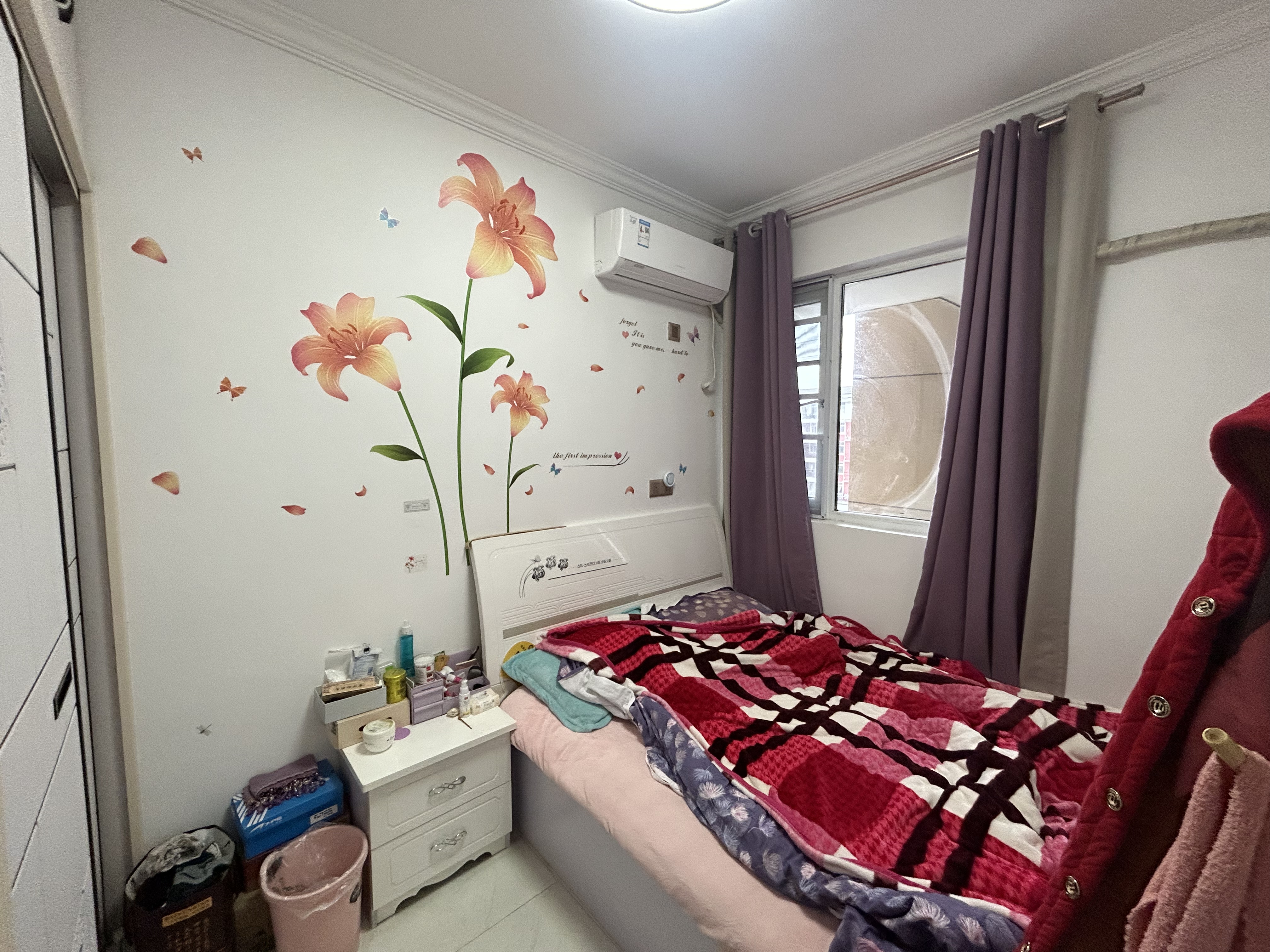 满庭春，单价3900，电梯5楼精装三房，证满二年，仙桃晓学新三中拎包入住