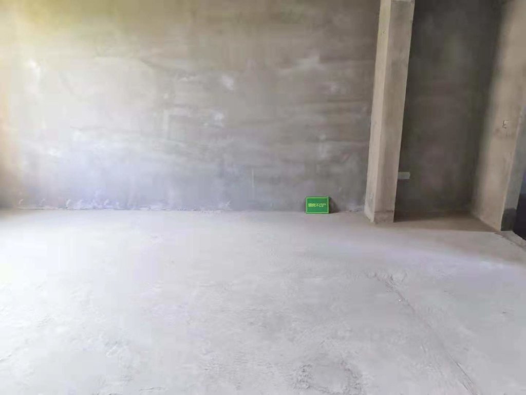 滨江满庭春毛坯大三房江景房南北双阳台房主诚意出售