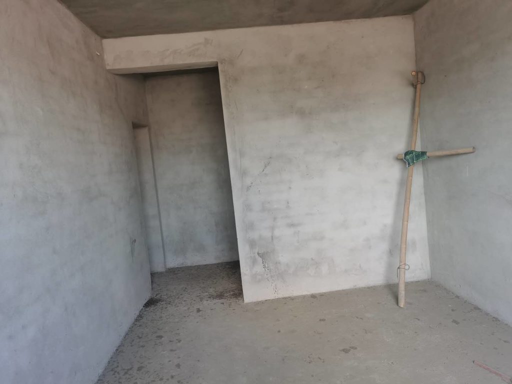 江景房汉江大桥边怡和花园毛坯大三房南北通透