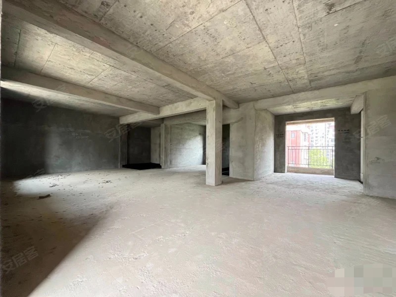 ？城南，新城壹号五期，单价5300，电梯洋房，南边一排，好楼层证满二