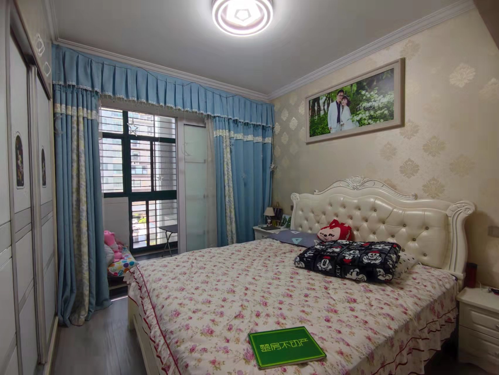 浅水湾精装修证满2年家具家电全部留下，价格可以谈