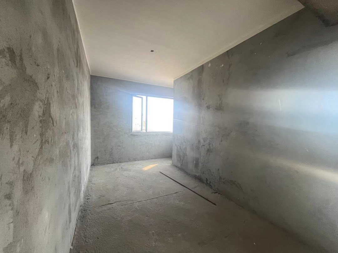 捡漏，房价回到10年前，御台公馆，小高层，电梯3700左右，毛坯4房