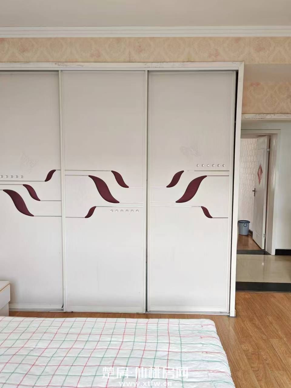 位置优越、房屋通风较好，冬暖夏凉。