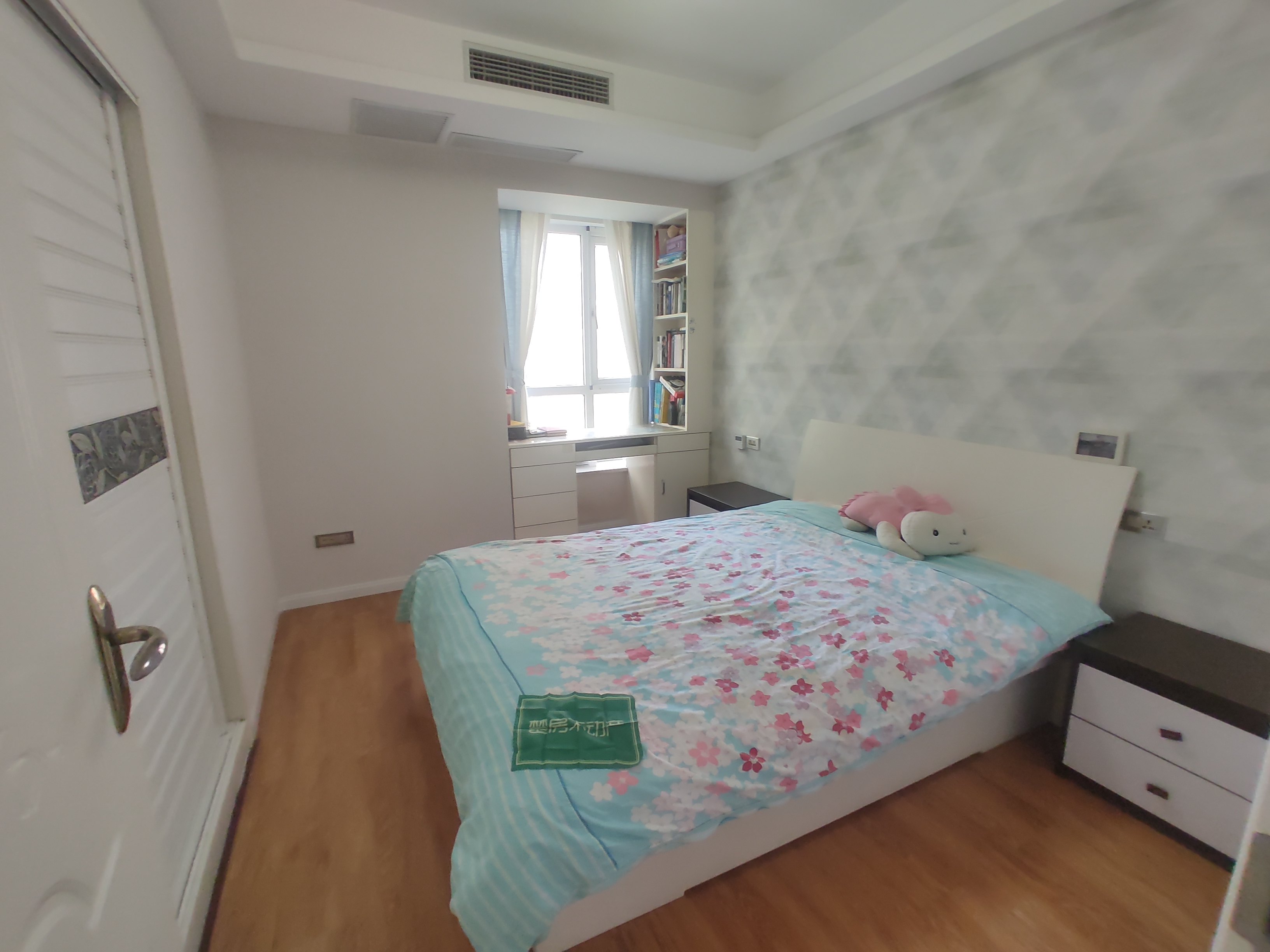 和合国际精装大三房超大阳台老证看房方便