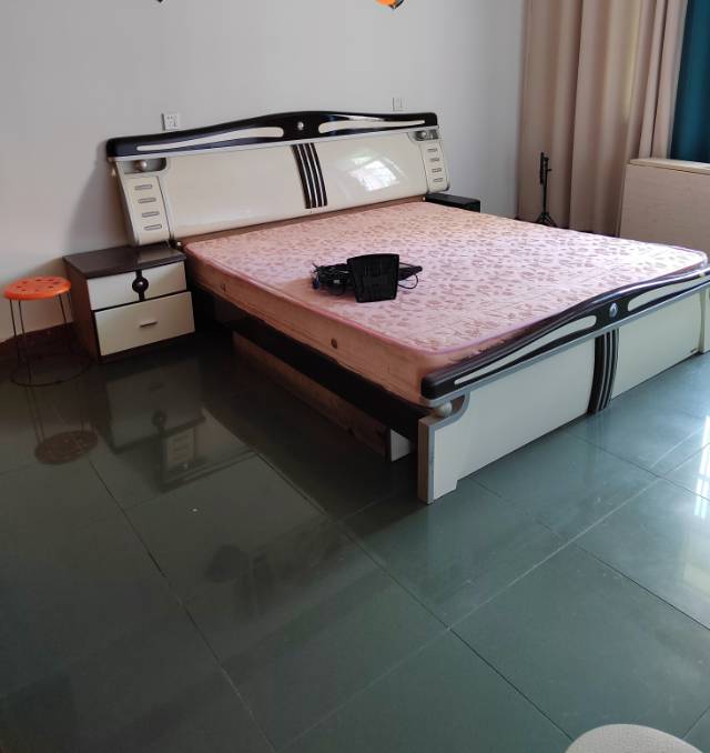 昌盛菜场宿舍三室两厅家电齐全好房出售