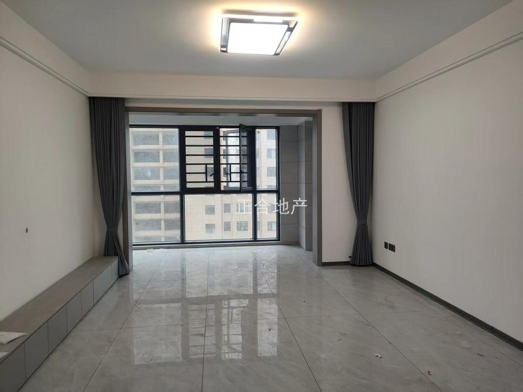 降价了，捡漏，城南，沔阳清华园 ，精装三房，电梯好楼层16楼，证满二，全新