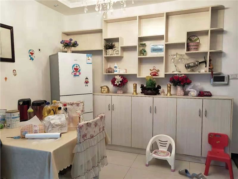 沔中对面红树湾满二精装电梯房过户方便中间楼层看房方便