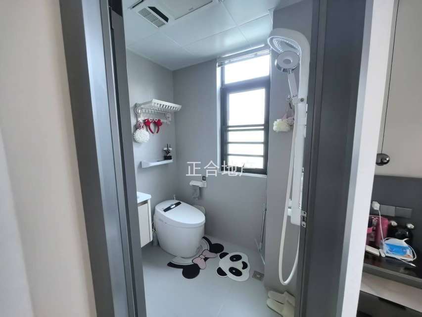 降价了，锦绣江山望府，东边户，中间楼层，9.9成新，精装三房，全屋中央空调+地暖，带地下车位，满二过户