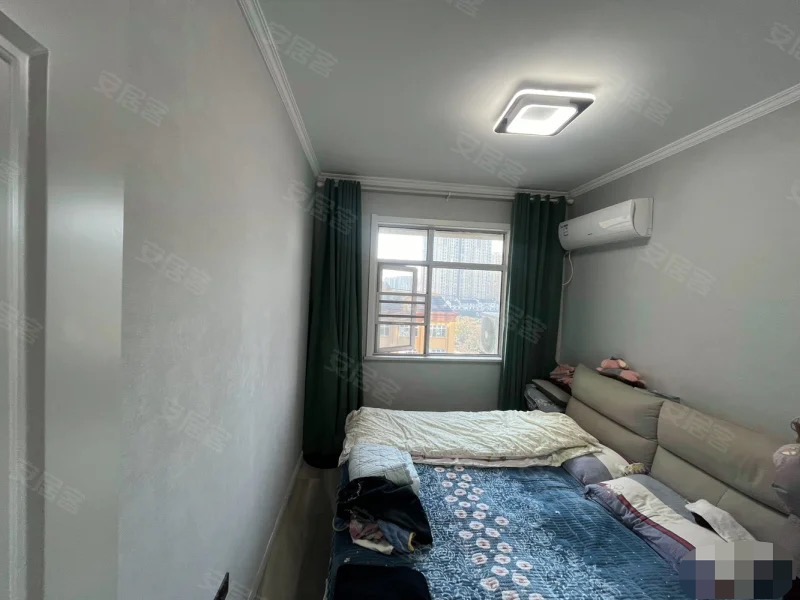 房东亏本出售，城南，领秀城，精装三房，单价6000，三开间朝南，9成新，好楼层