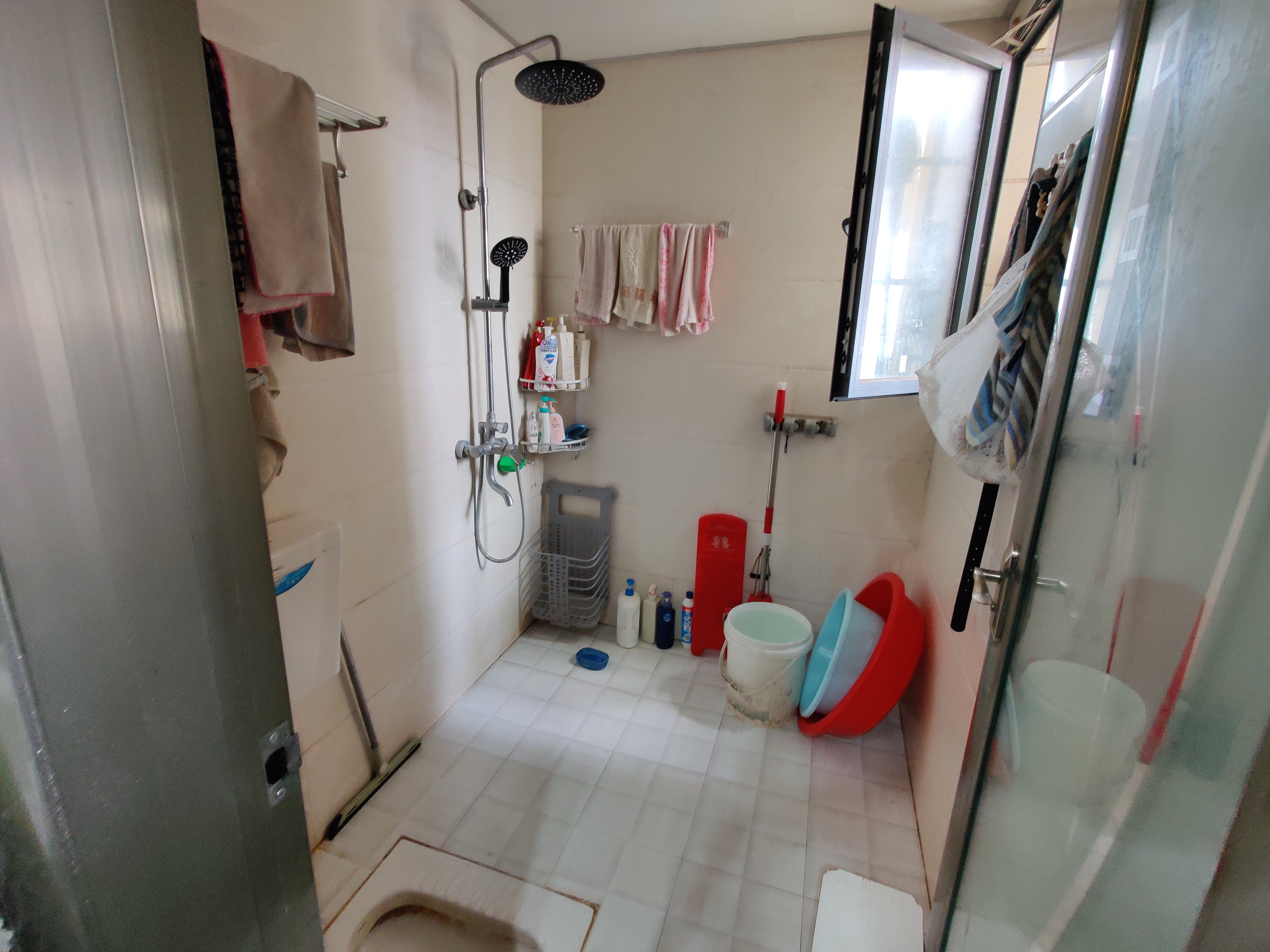 江滩公园旁水云间精装修小三室电梯凤凰层小区自带幼儿园