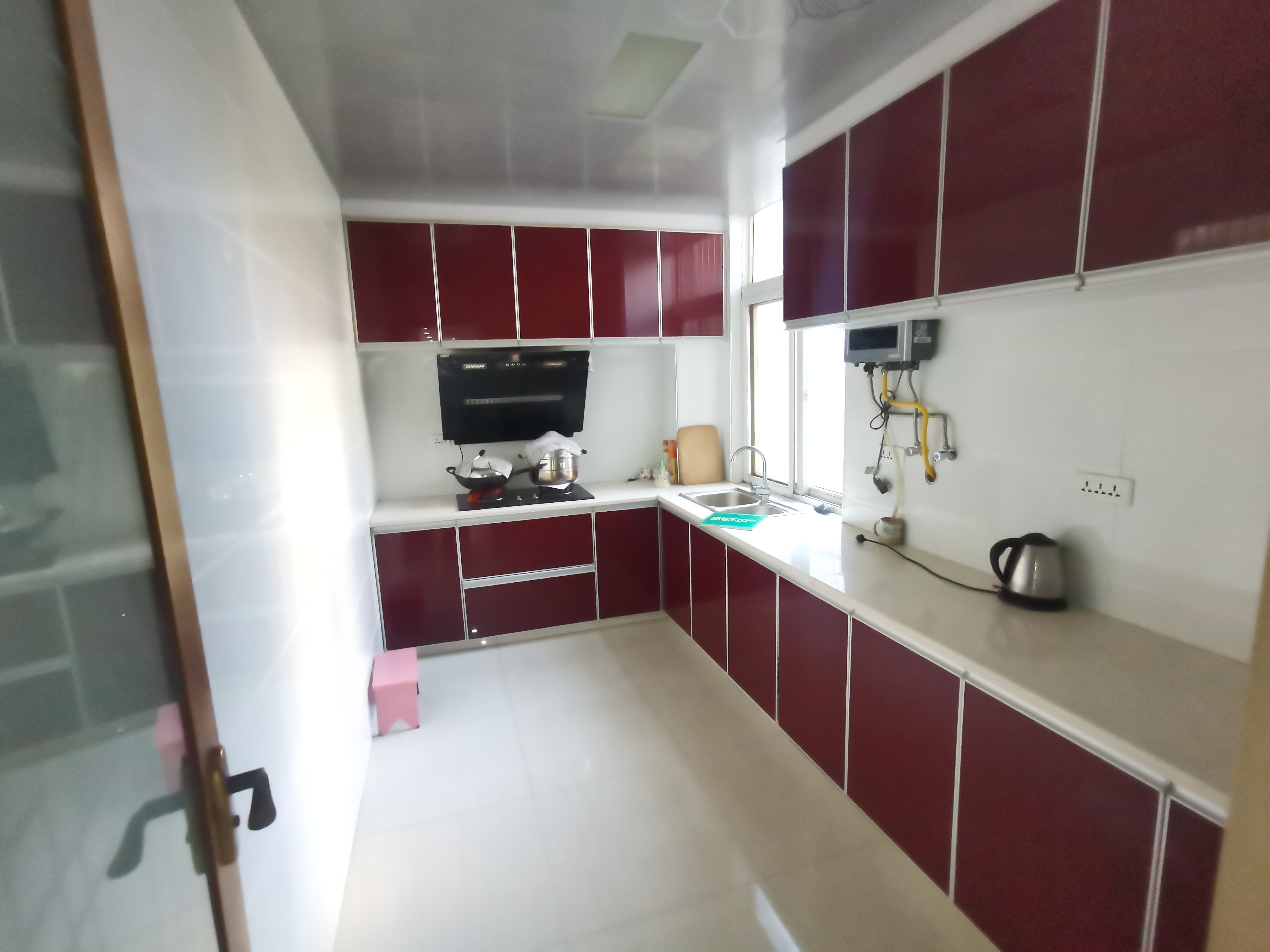 水岸人家精装大三房环境优美空气清新