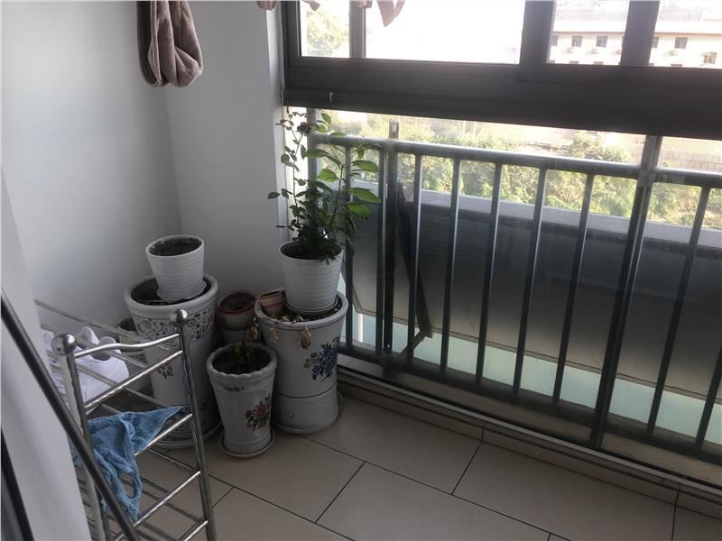  付12万实验 旁边水云间电梯好楼精装四房