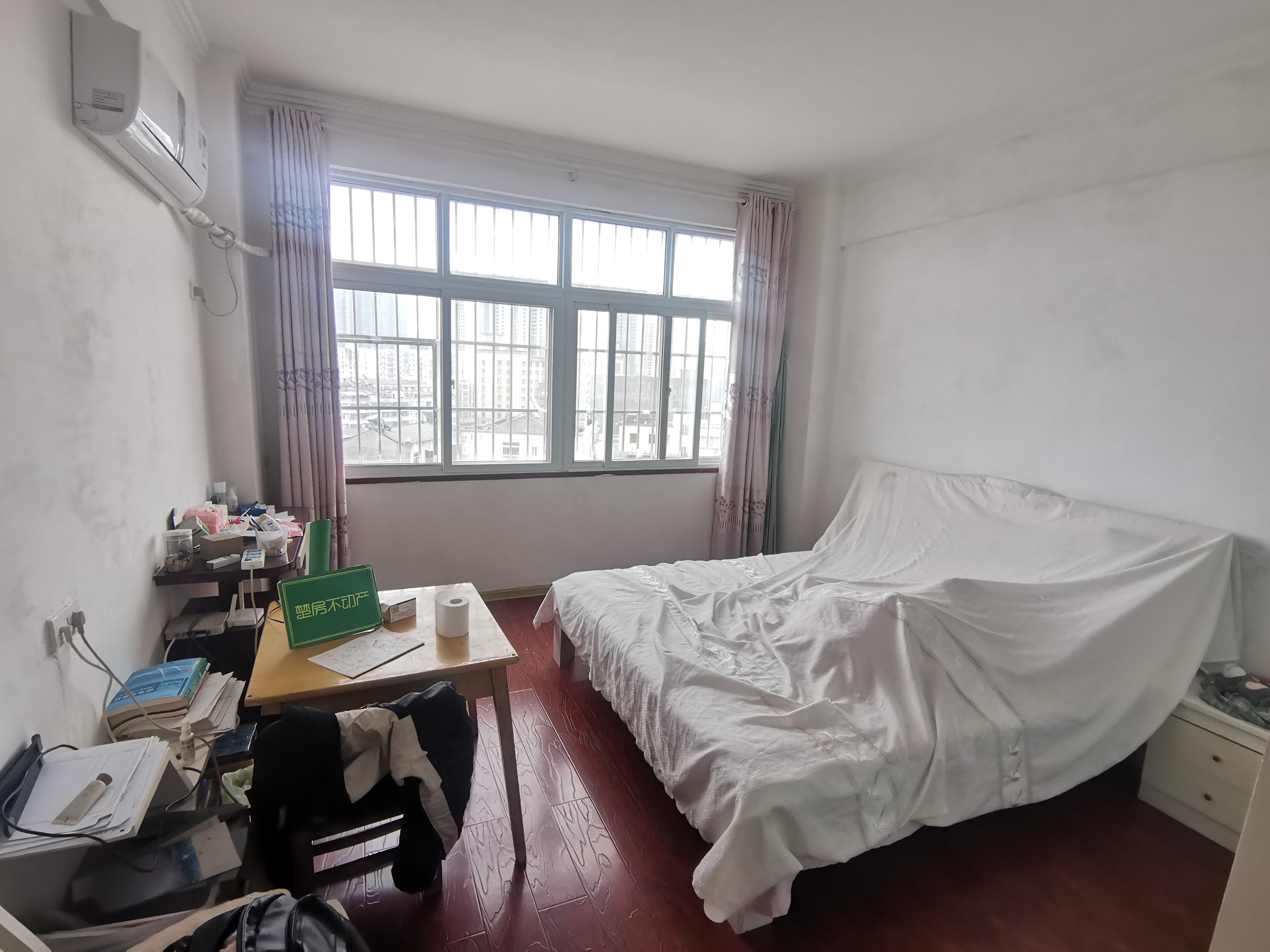 世北春花园电梯好屋来咯精装大三房直接提锅上灶拎包入住证满二