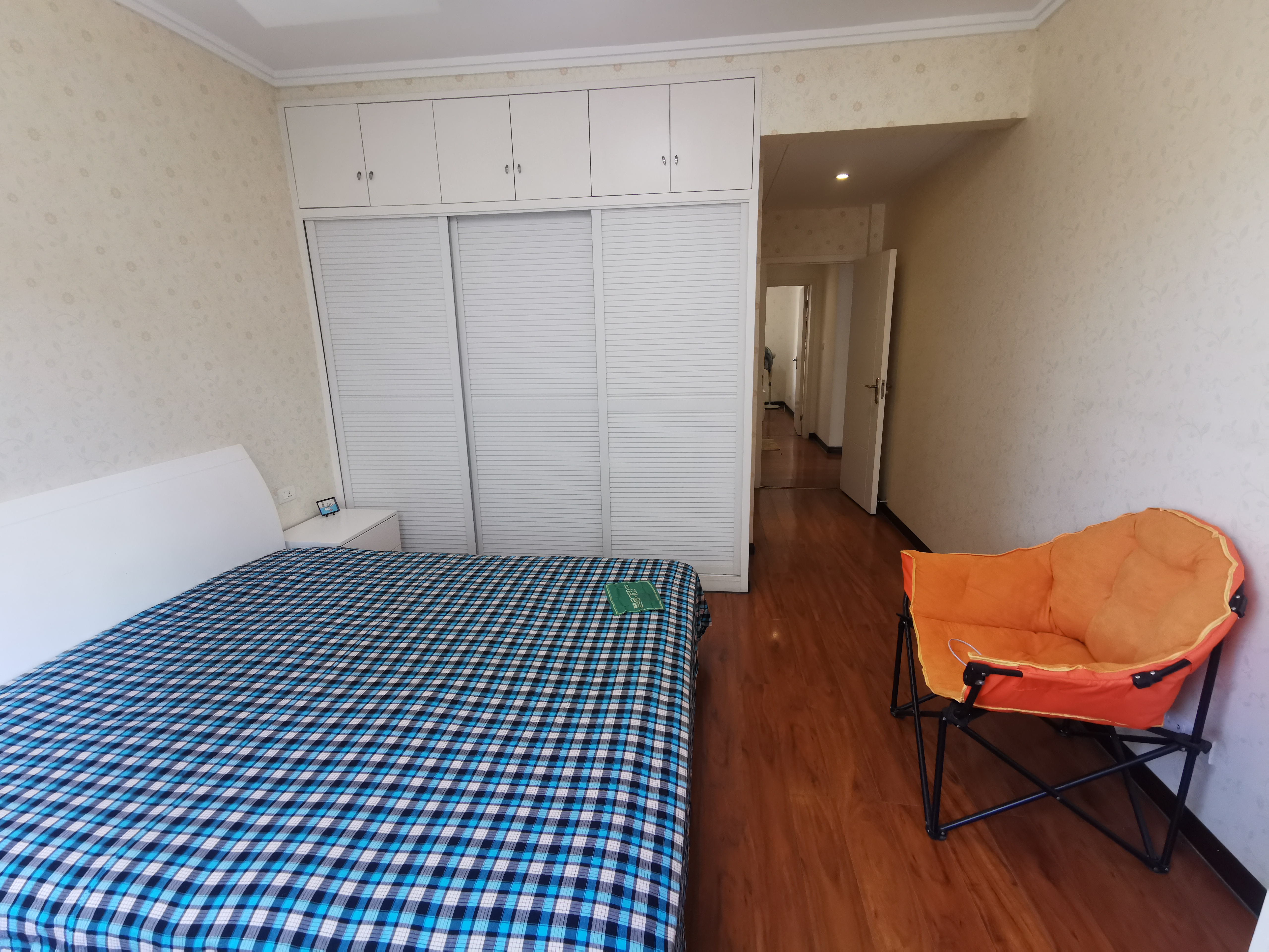 中央华府精装大三房小高层公摊低保养非常好拎包入住满五W一诚心出售