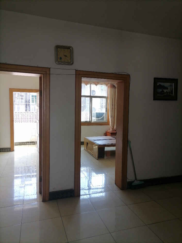 四中附近2室2厅出租或出售