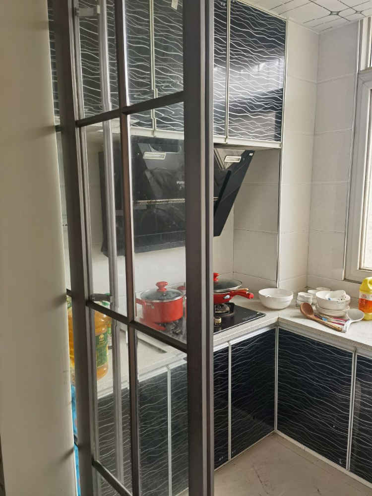 富迪三友旁，仙桃中学对面