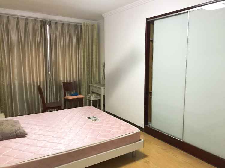 仙桃一中旁三室两厅一厨两卫拎包即住