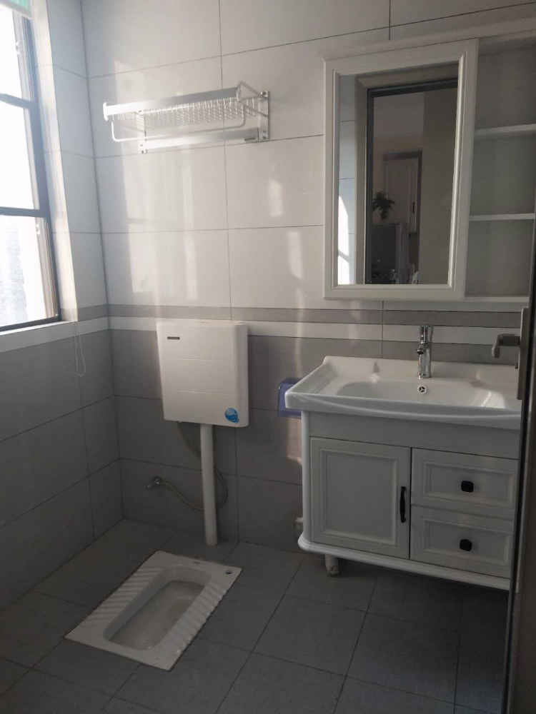 荣怀小区整租精装修