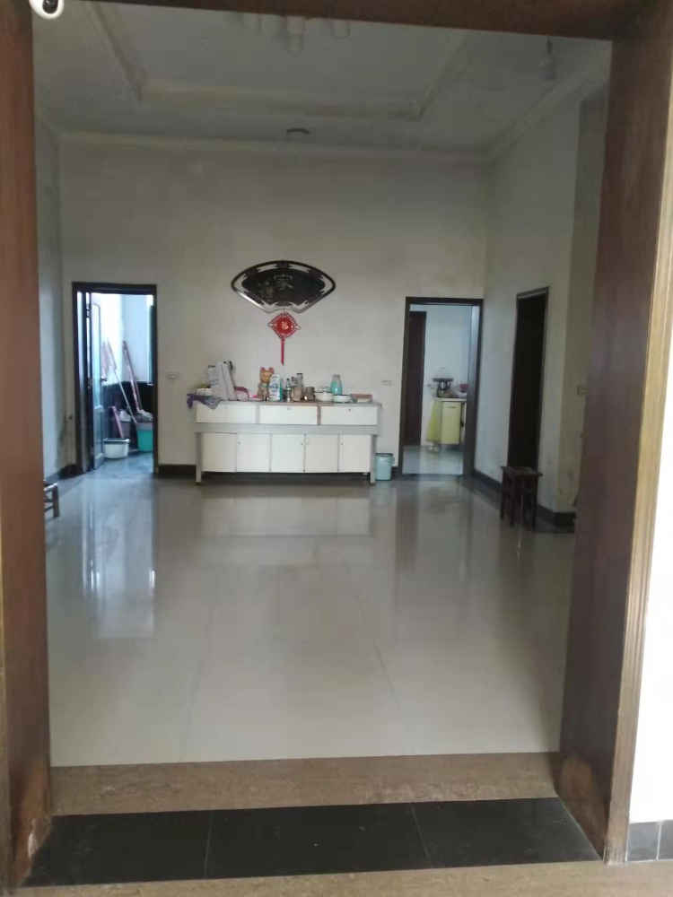 一中后面私房出售