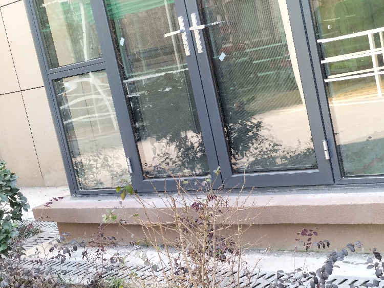 仙桃中学，三中，二小附近