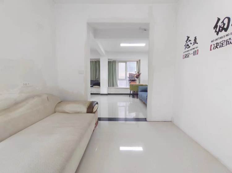 一中对面翰墨苑120平米出租 适合陪读培训办公等