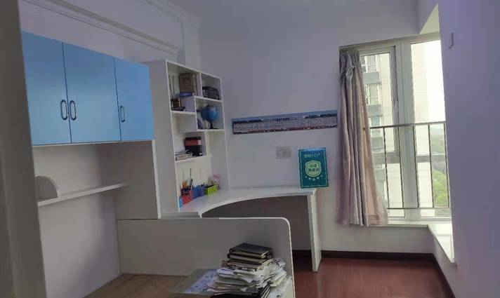 福星城，急需资金，中间楼层，便宜甩卖，满五，户主全家名下一套房，税费低