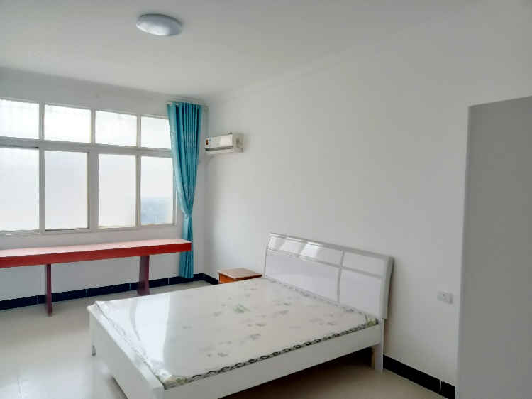 仙桃一中附近（黄荆）