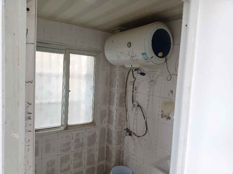 仙桃一中附近（黄荆）