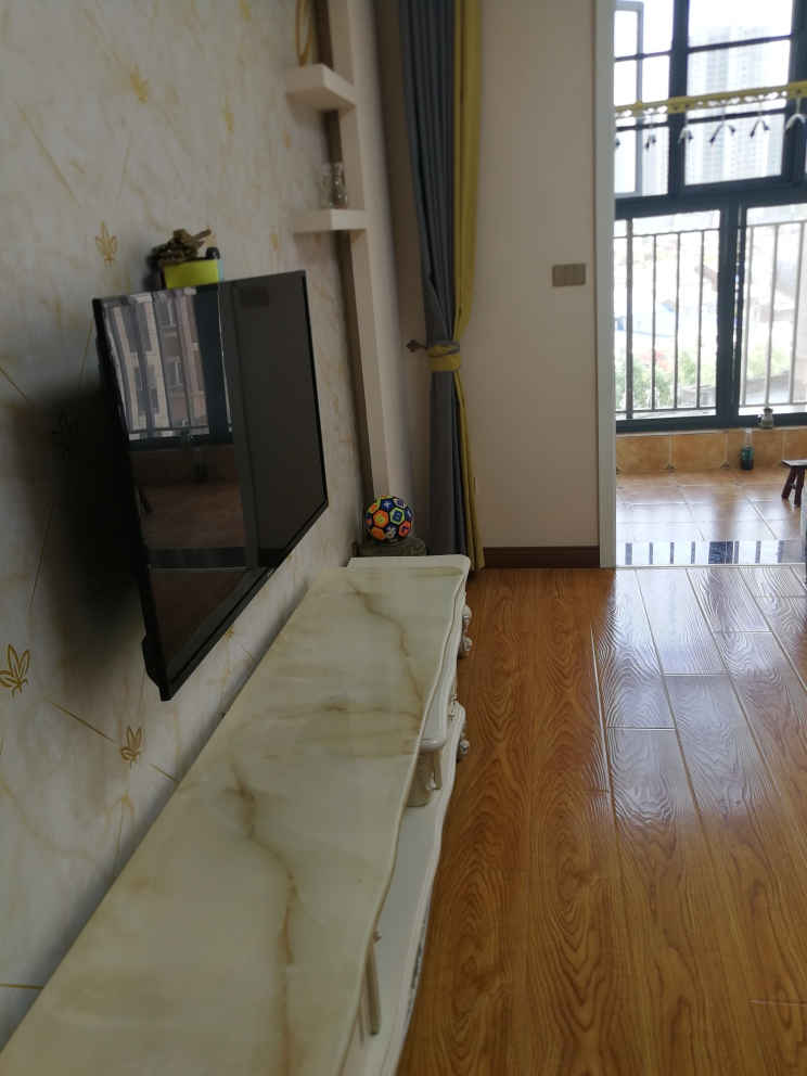 新天地沃尔玛附近