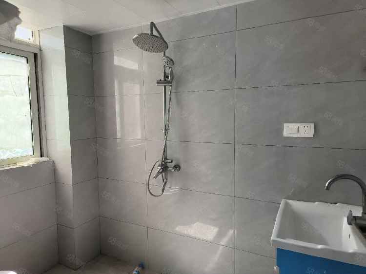 丝宝路世纪雅园精装两房采光视野好家电全新齐全包物业费拎包入住