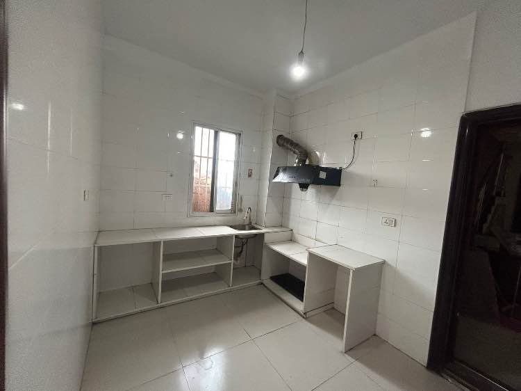 一室一厅一厨一卫