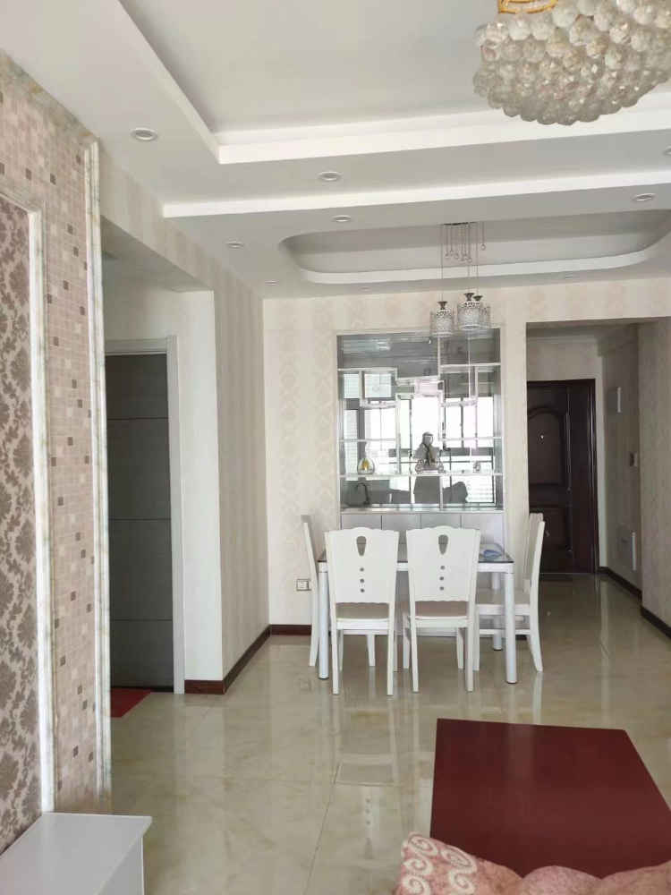 新天地沃尔玛精装修房2房2厅家电齐全