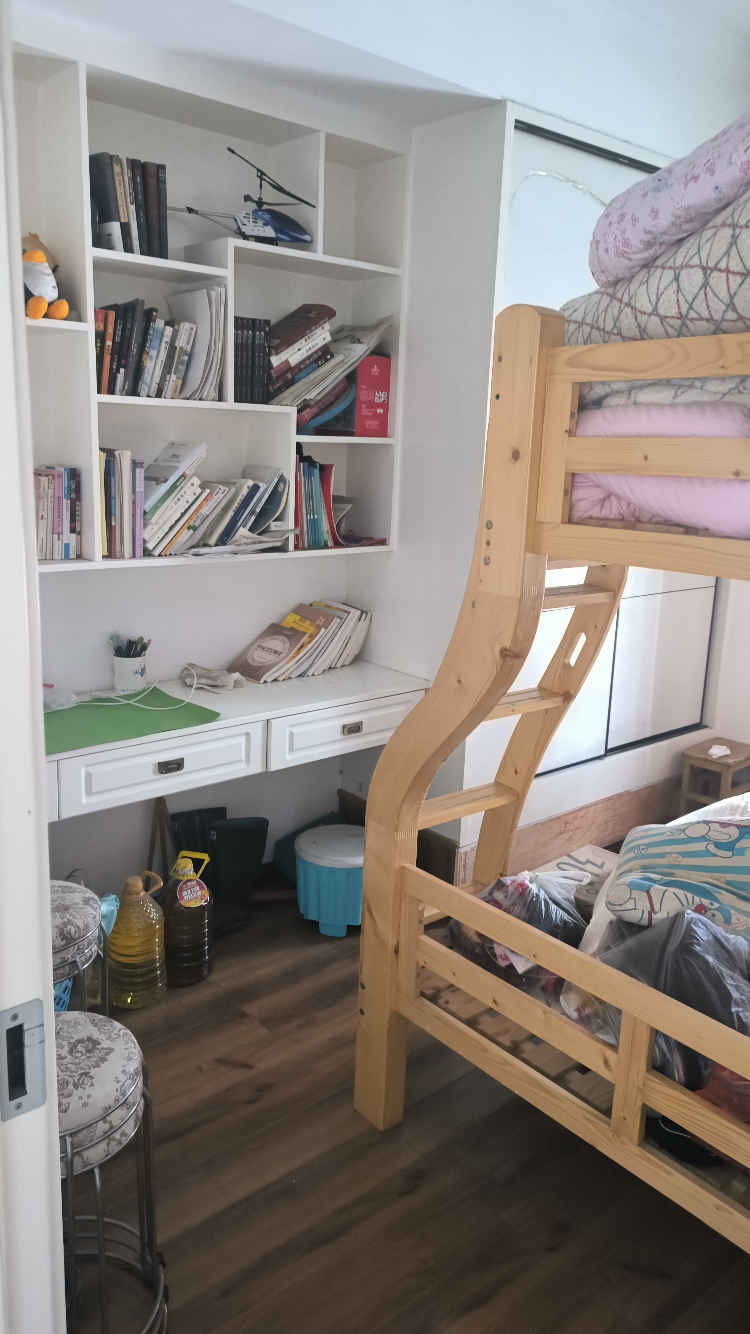 送大阳台的小高层电梯房