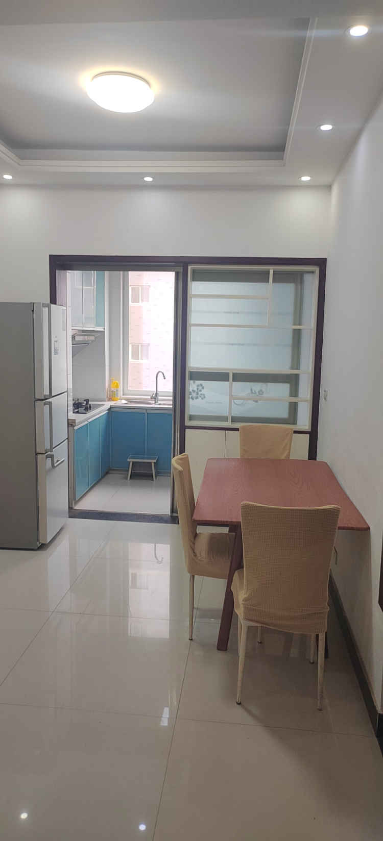 新城壹号附近刘口社区三室两厅两卫出租