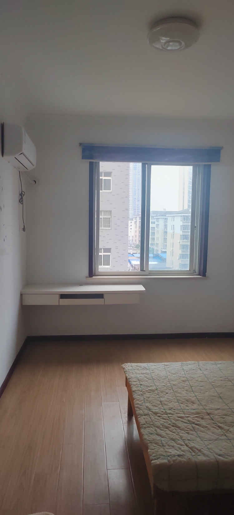 新城壹号附近刘口社区三室两厅两卫出租