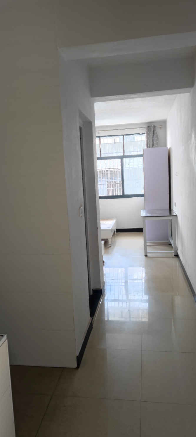 一中【一室一厅】陪读