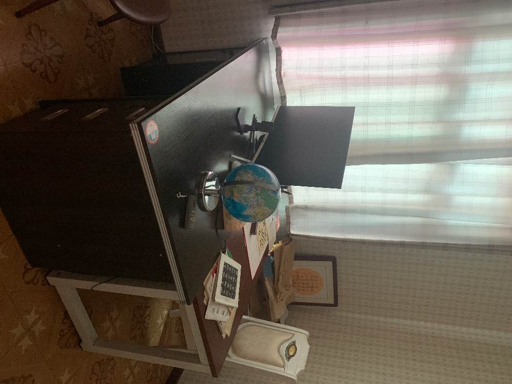 青青家园120平方米带暖气精装房出租