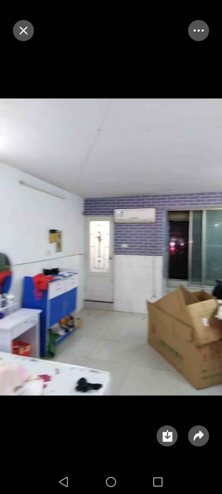 一中对面好门面出租