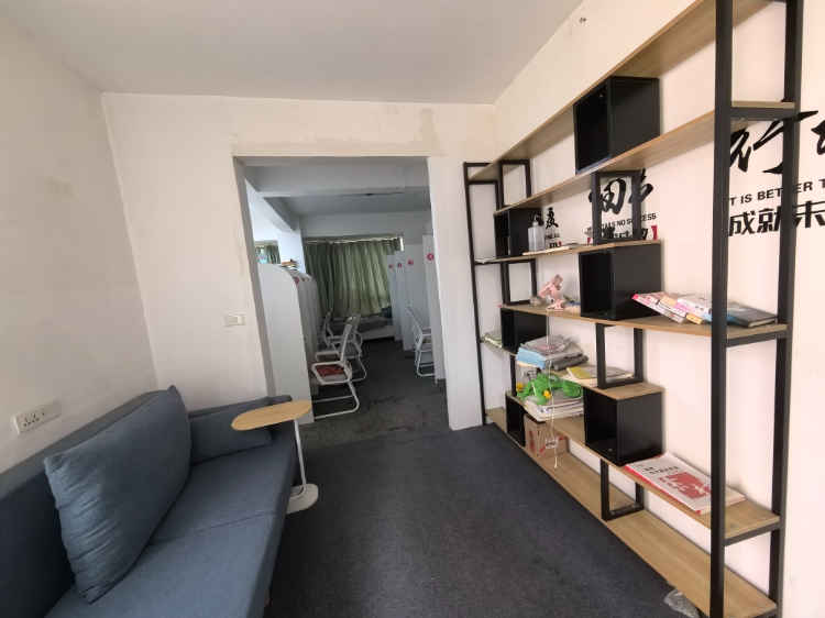 招租：仙桃一中对面120平整体出租，适合陪读、培训、办公等