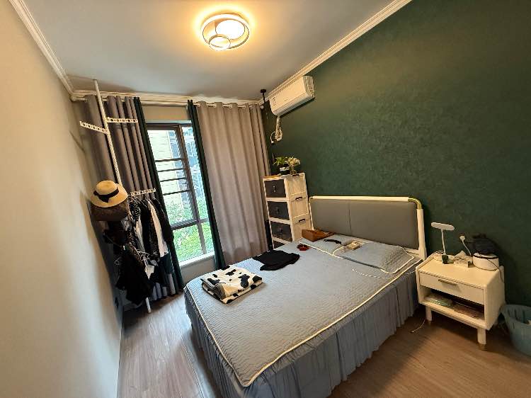 天然氧吧绿地香格里拉精装电梯小洋房（整屋品牌家具电器全送）