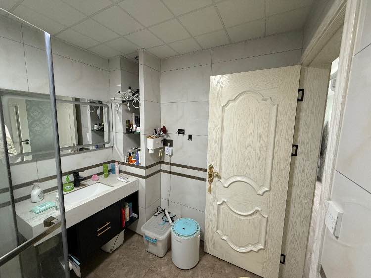 天然氧吧绿地香格里拉精装电梯小洋房（整屋品牌家具电器全送）