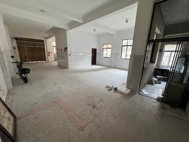 厂房出租（带厨房卫生间